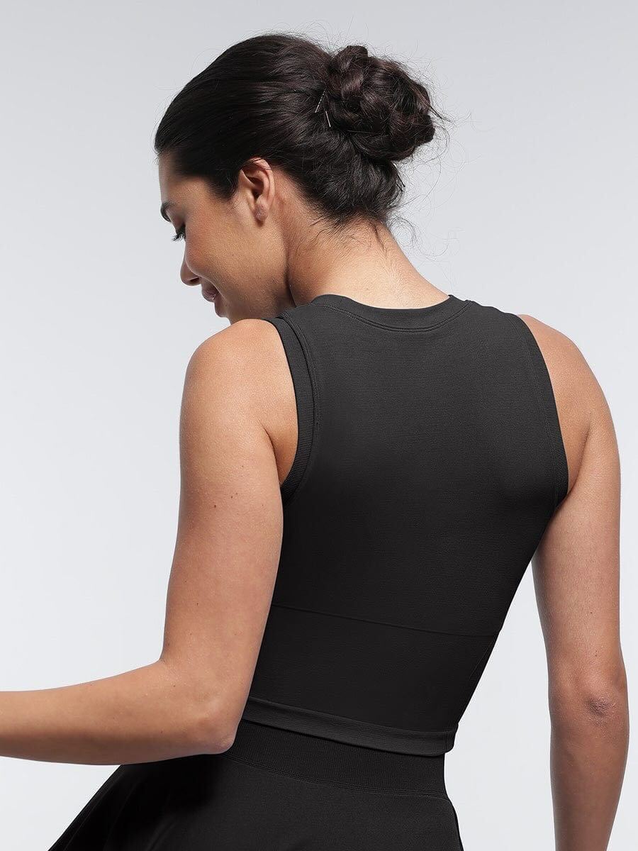 Supportive Seamless Sports Top with Built-in Bra & Removable Cups - Black