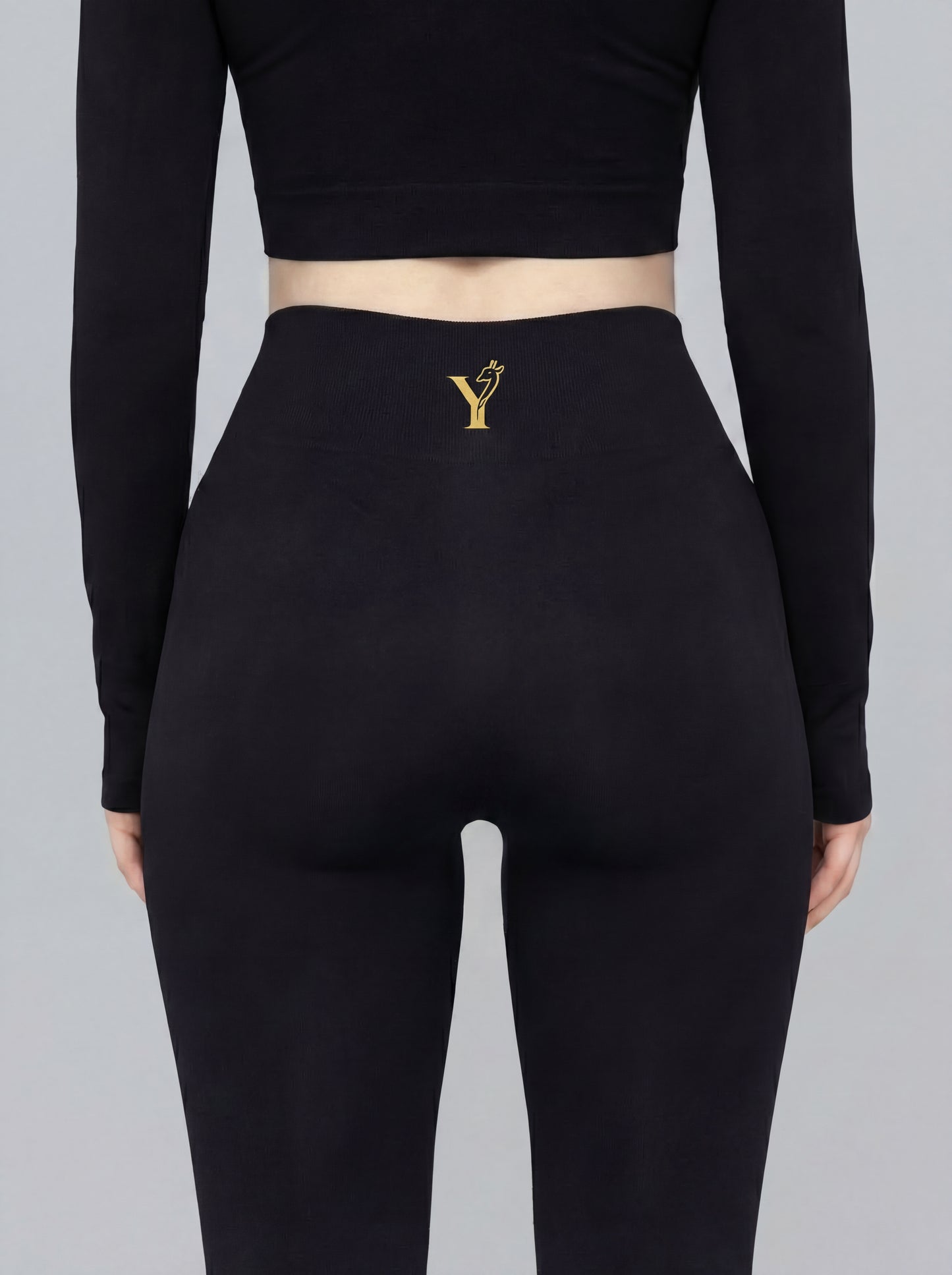YAA Flow Set - Black