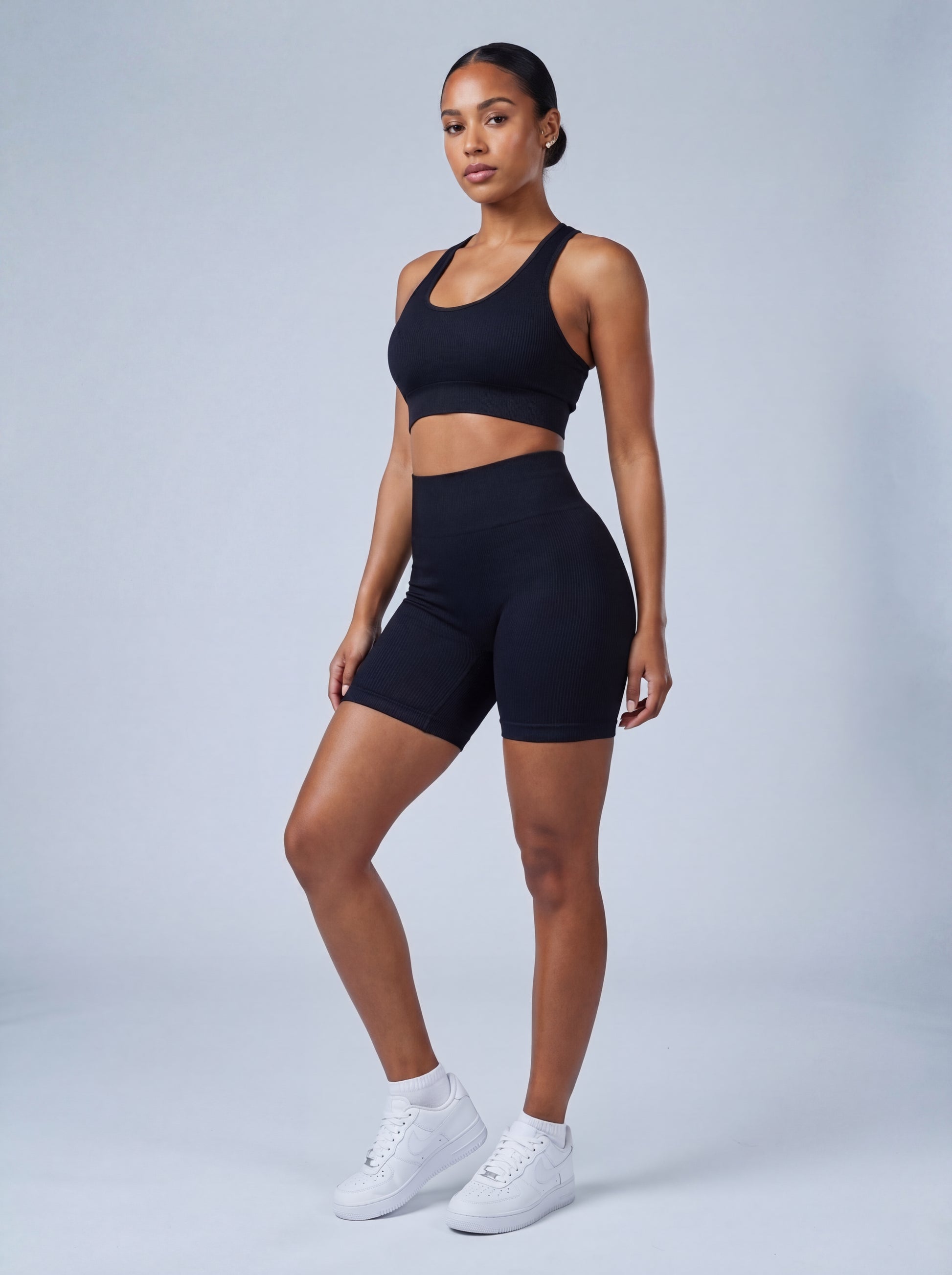 YAA Sol Sculpt Set - Black