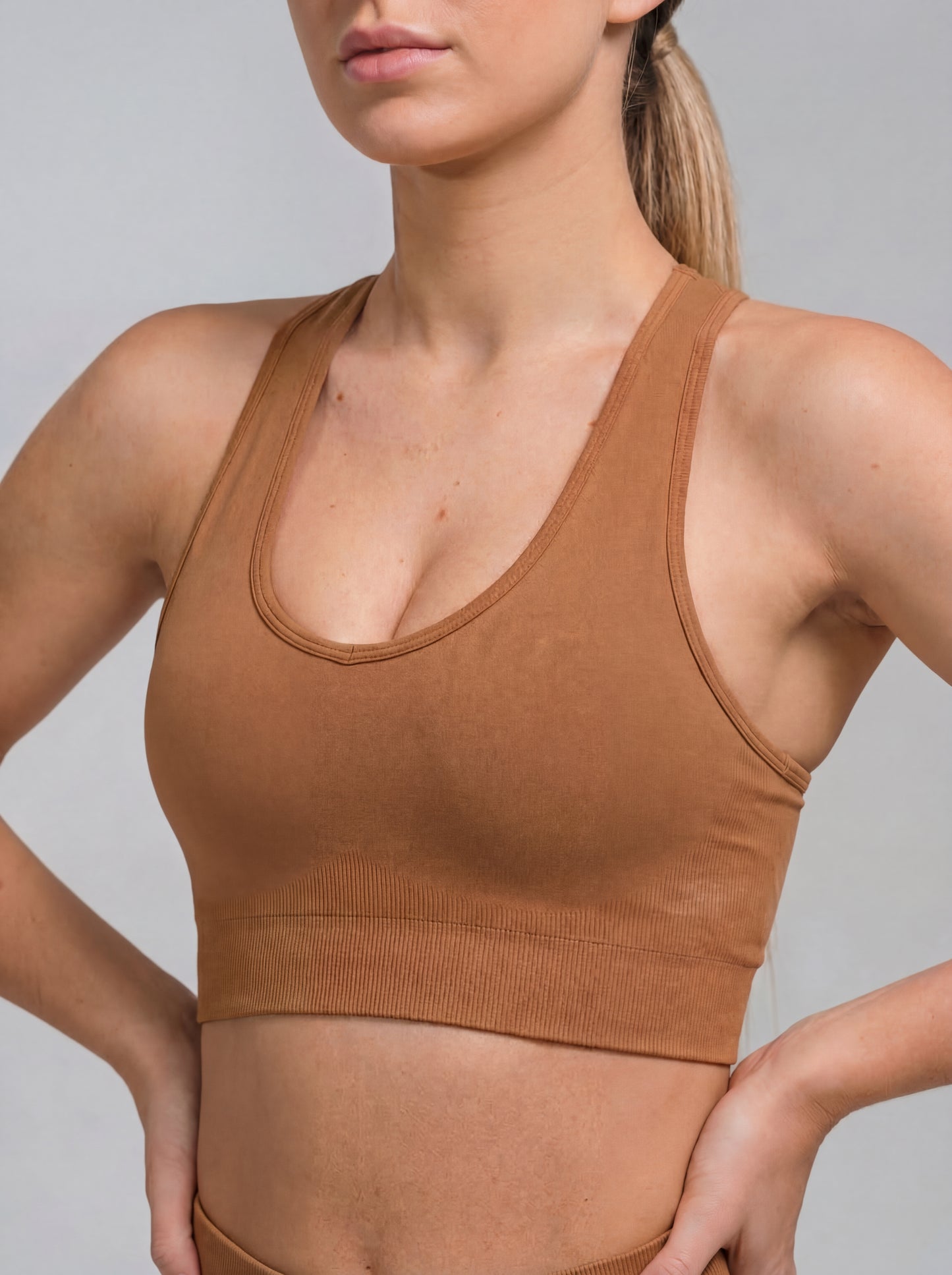 YAA Sol Sculpt Set - Camel Brown