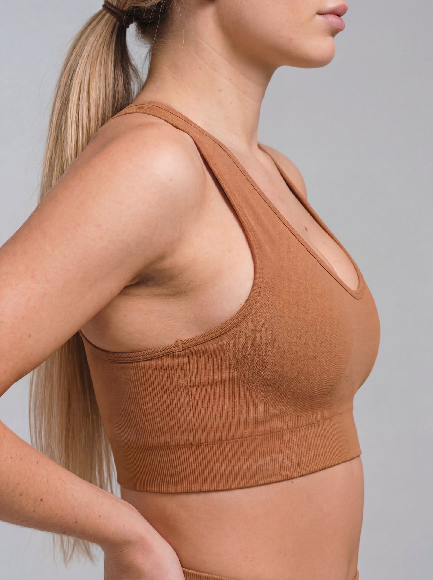YAA Sol Sculpt Set - Camel Brown